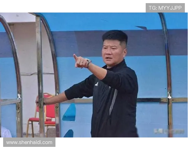 广州羽毛球队灵活性引发热议球员表现与战术调整成焦点讨论 广州羽毛球队灵活性引发热议球员表现与战术调整成焦点讨论